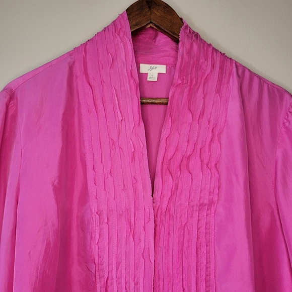 J Jill Sz PL Pink 100% Silk Pintucked Pleated Ruffles Blouse Top V Neck - Picture 2 of 12